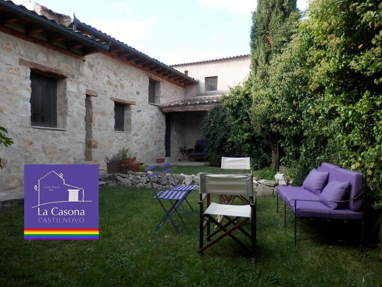 Valdesaz La Casona De Castilnovo - Gay Men Only 게스트하우스 외부 사진